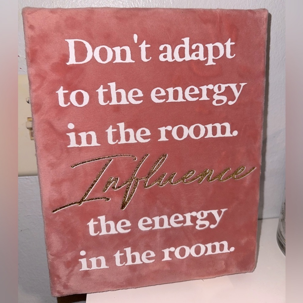 Canvas decor
